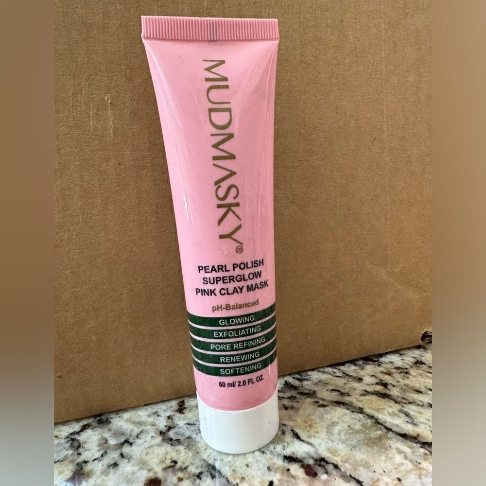 Pearl Polish Superglow Pink Clay Mask glowing exfoliating pore refining renewing